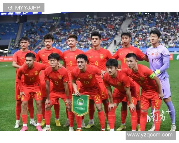 中国与越南足球队激战正酣谁能在亚洲赛场上笑到最后